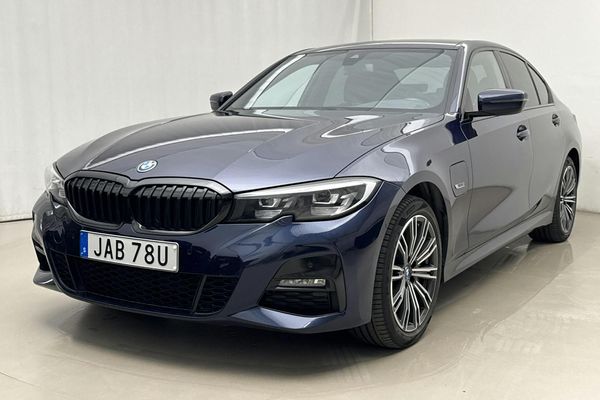 BMW 330 e xDrive Sedan, G20 (292hk) - 2022