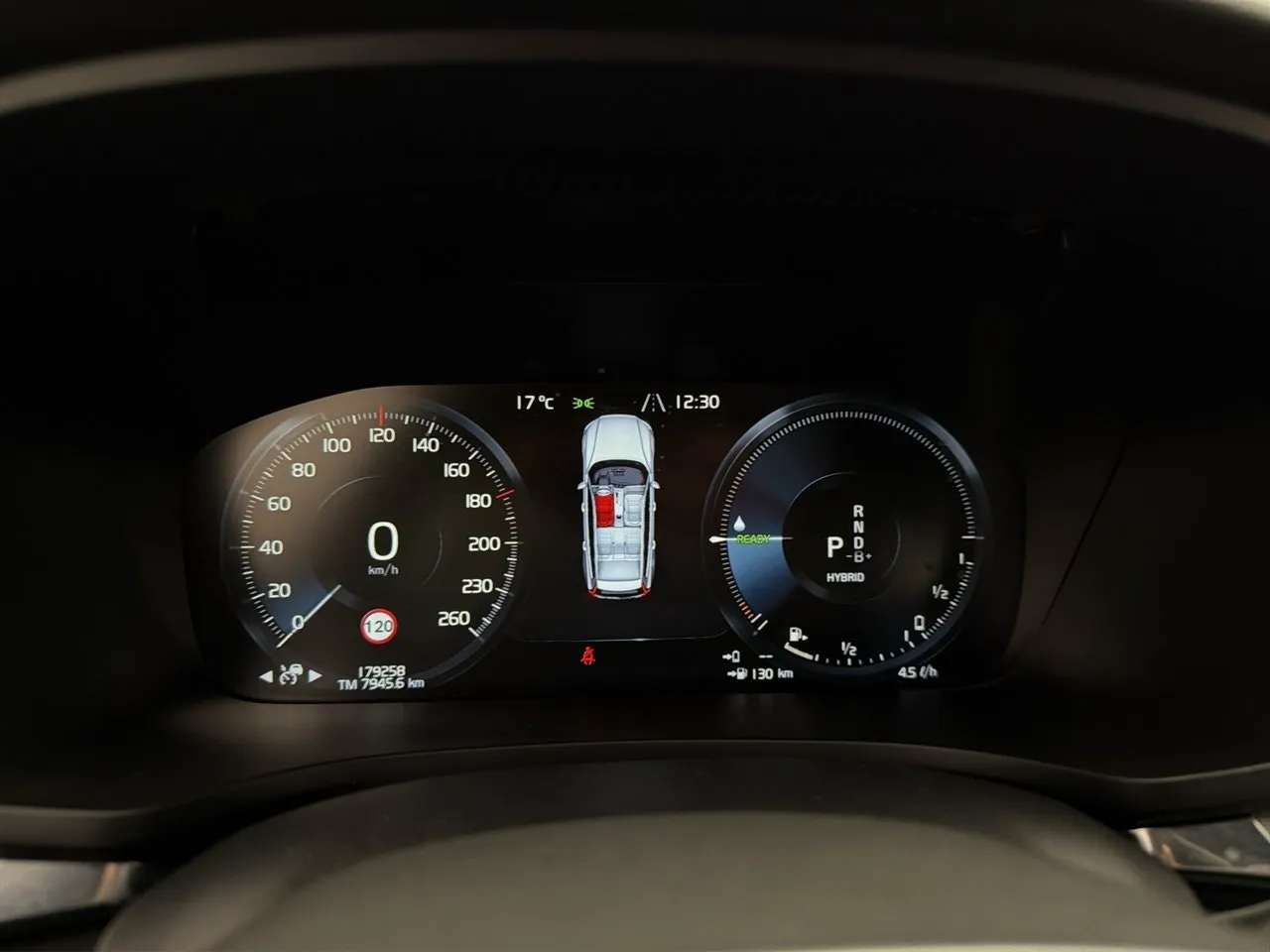 Vehicle image 20