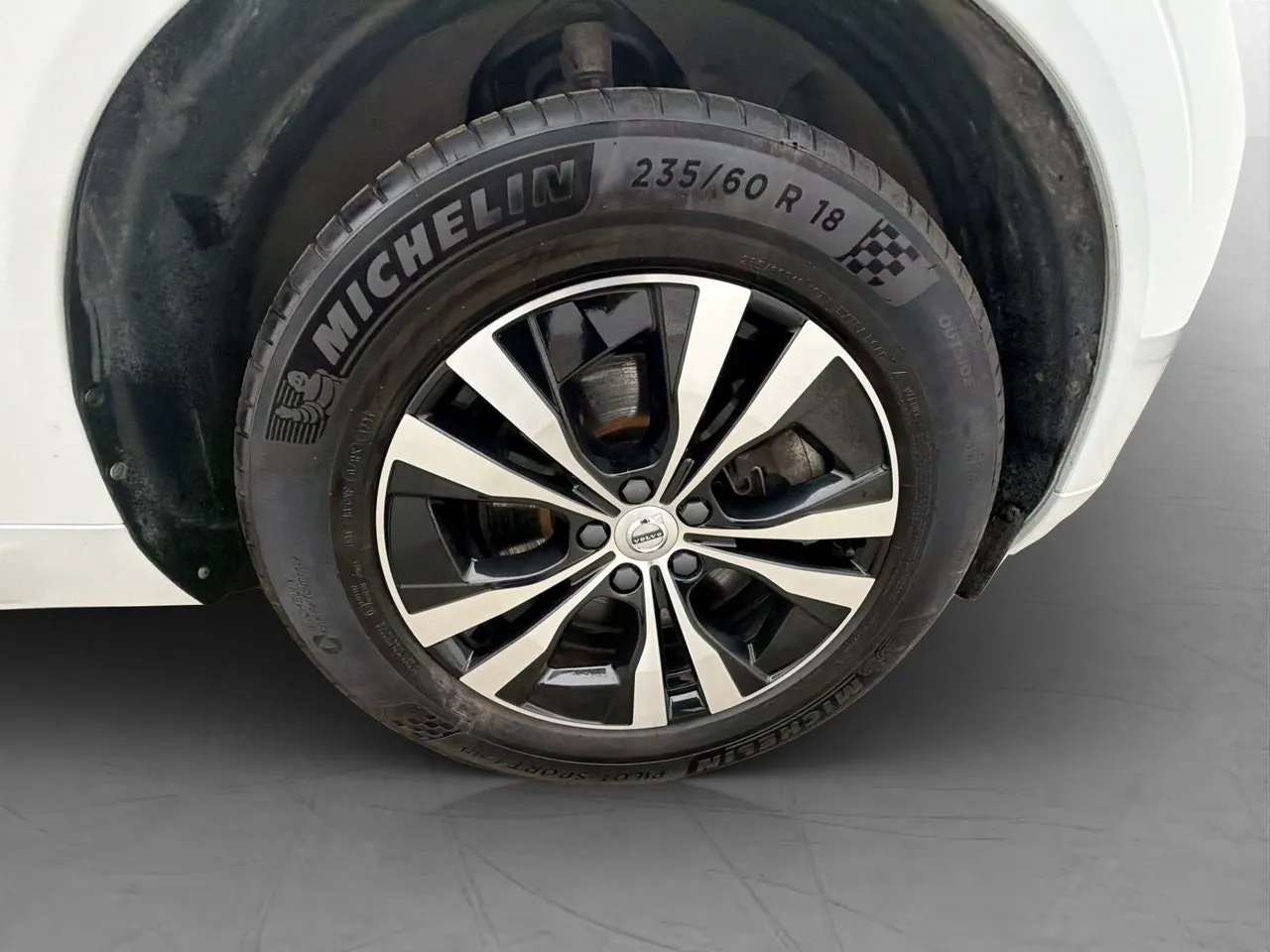 Vehicle image 36