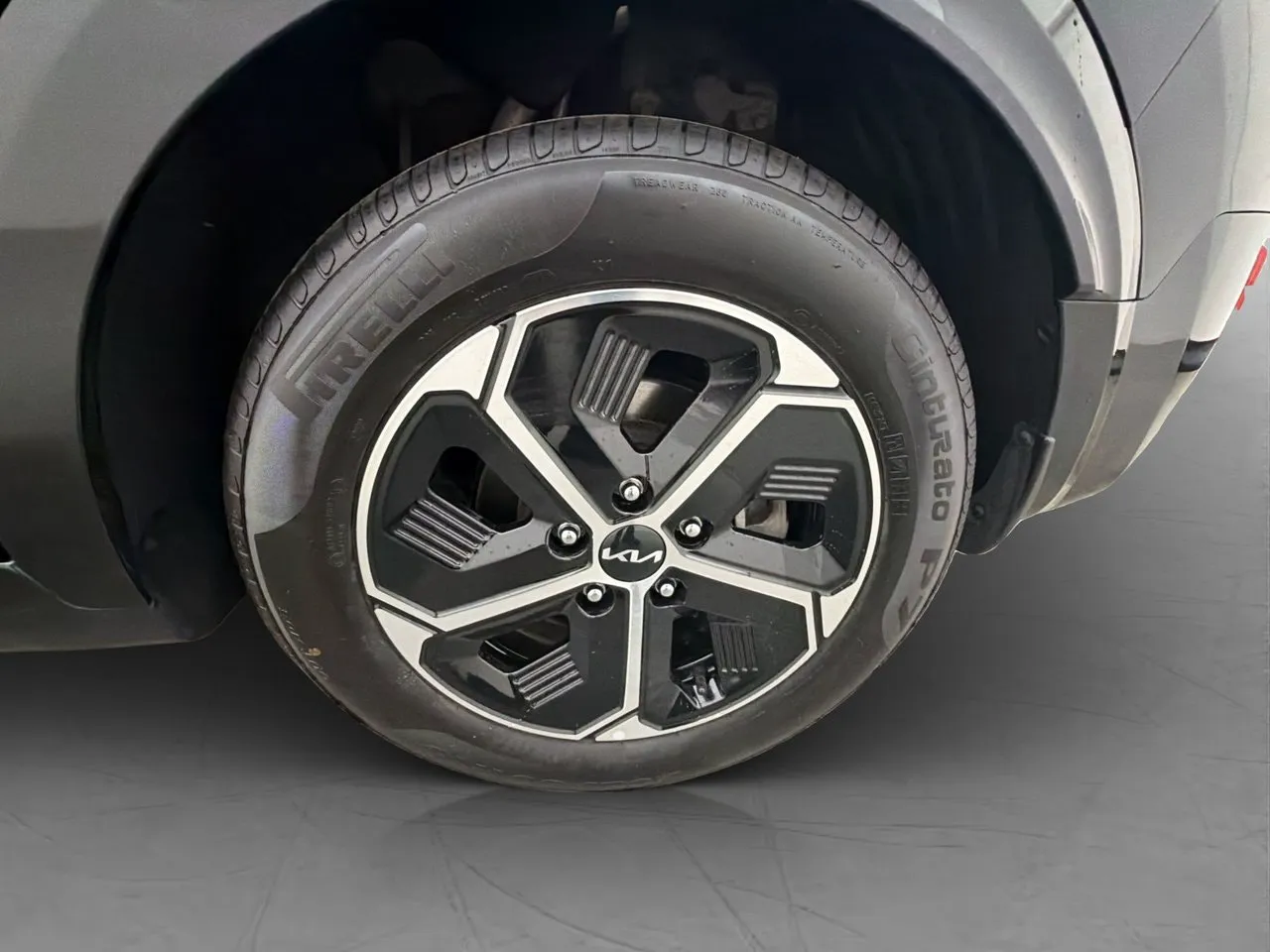 Vehicle image 31