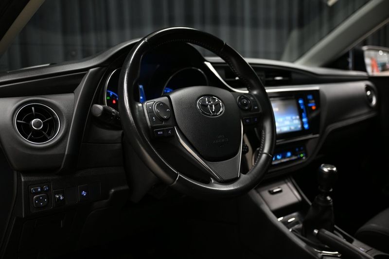Toyota Auris bild 11