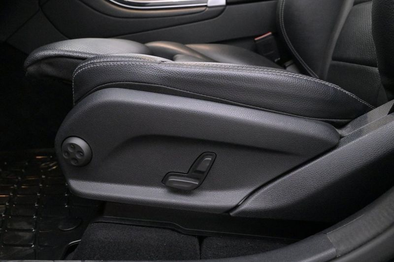 Mercedes GLC300 bild 11