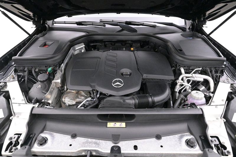 Mercedes GLC300 bild 26