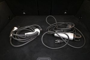 Mercedes GLC300 bild 24