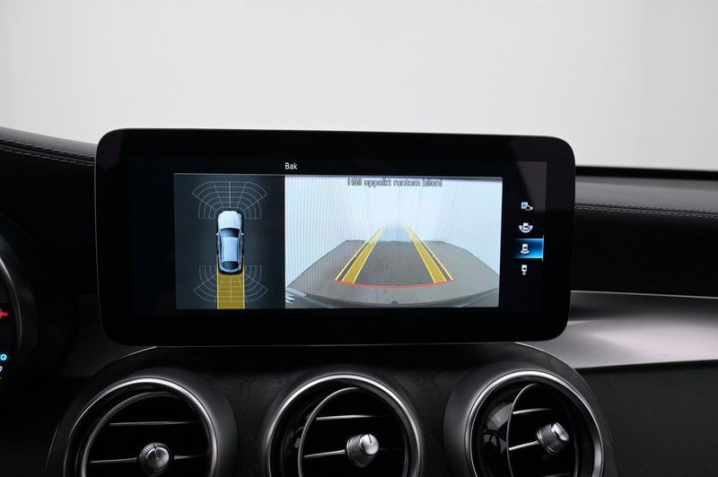 Mercedes GLC300 bild 14