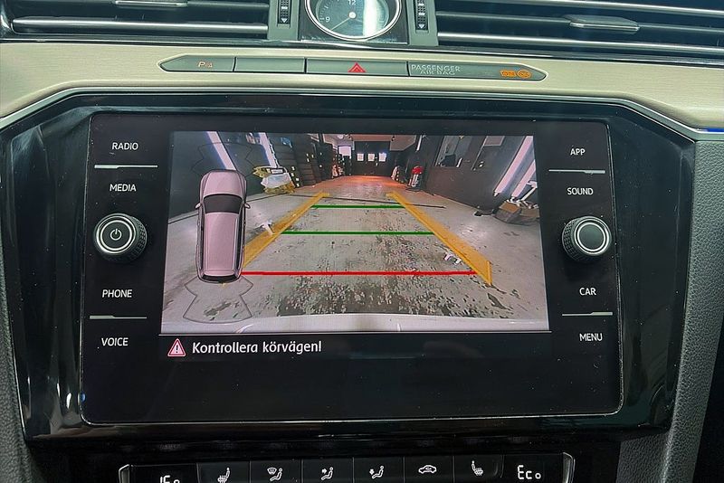 Volkswagen Passat bild 12