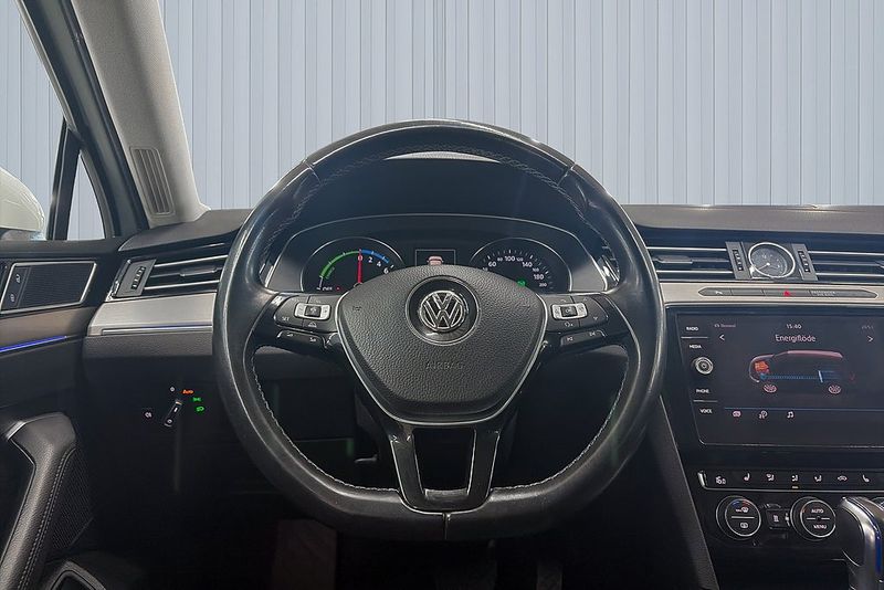Volkswagen Passat bild 14