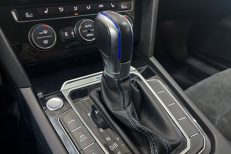 Volkswagen Passat bild 17