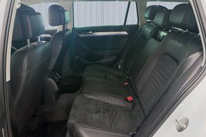 Volkswagen Passat bild 20
