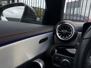 Mercedes CLA250 bild 23