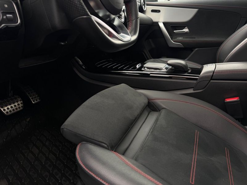 Mercedes CLA250 bild 32