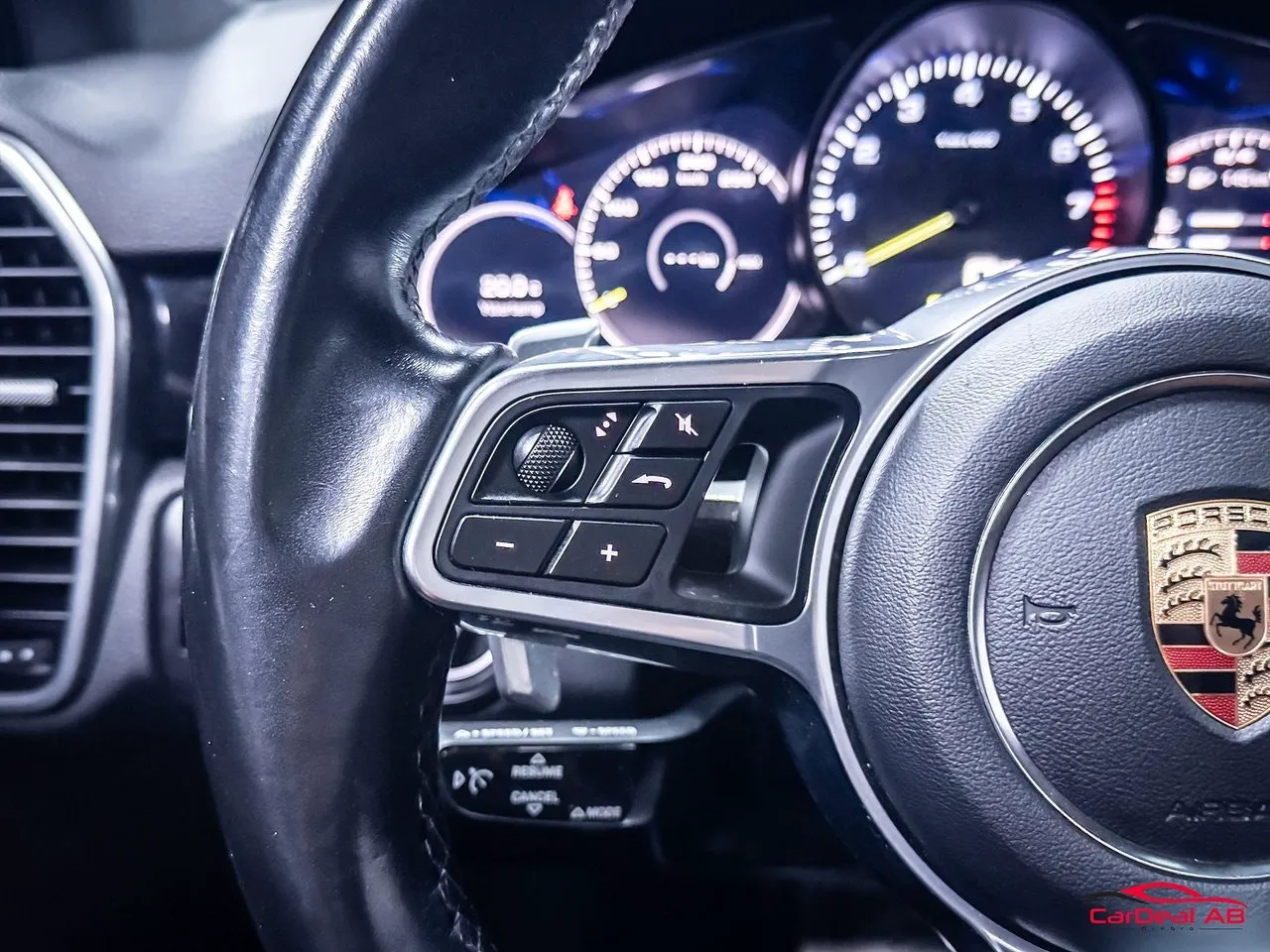 Vehicle image 21