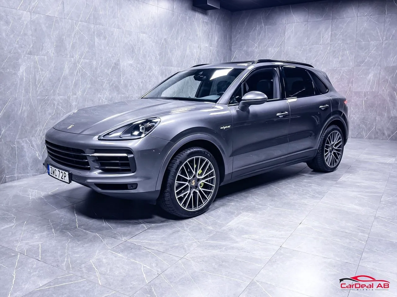 Vehicle image 2
