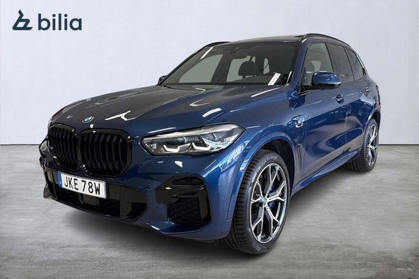 BMW X5 xDrive45e iPerformance xDrive 45e M-Sport / Komfortstol Merino /Panorama /Drag - 2022