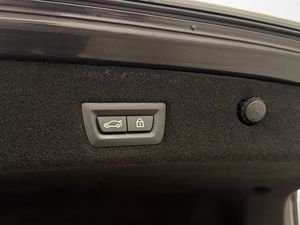BMW 750 bild 12