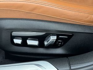 BMW 750 bild 28