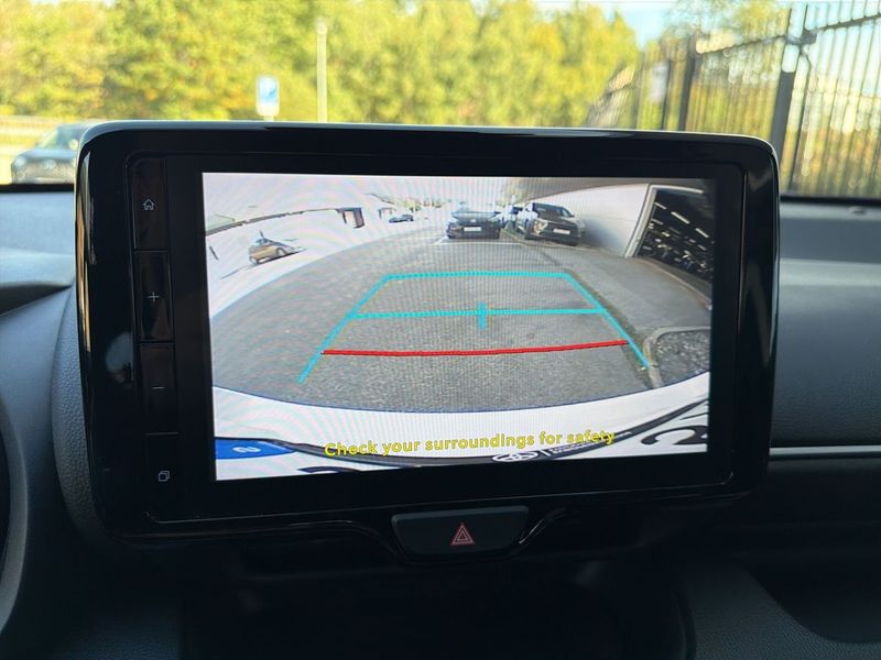 Toyota Yaris bild 13
