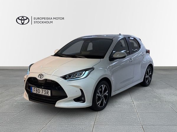 Toyota Yaris Hybrid 115 1,5 ACTIVE PLUS SÄKERHETSPAKE V-HJUL - 2026