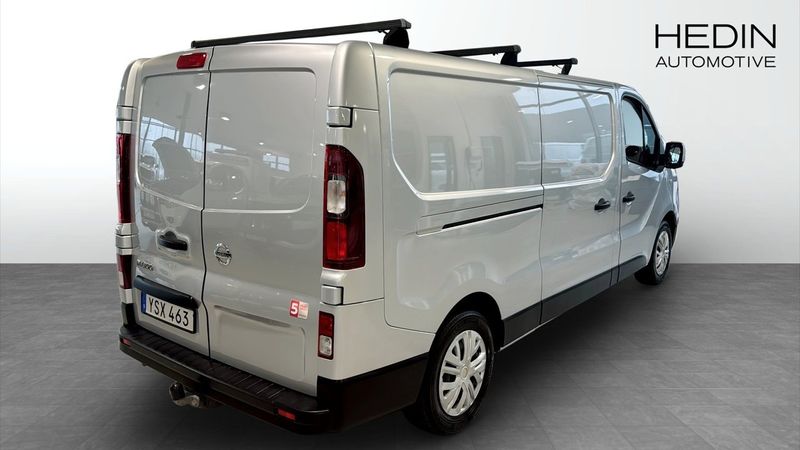 Nissan NV300 bild 2