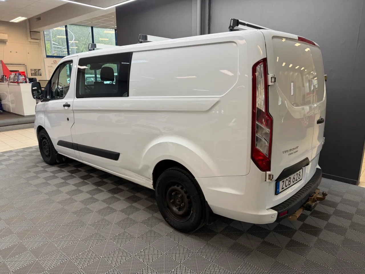 Vehicle image 2