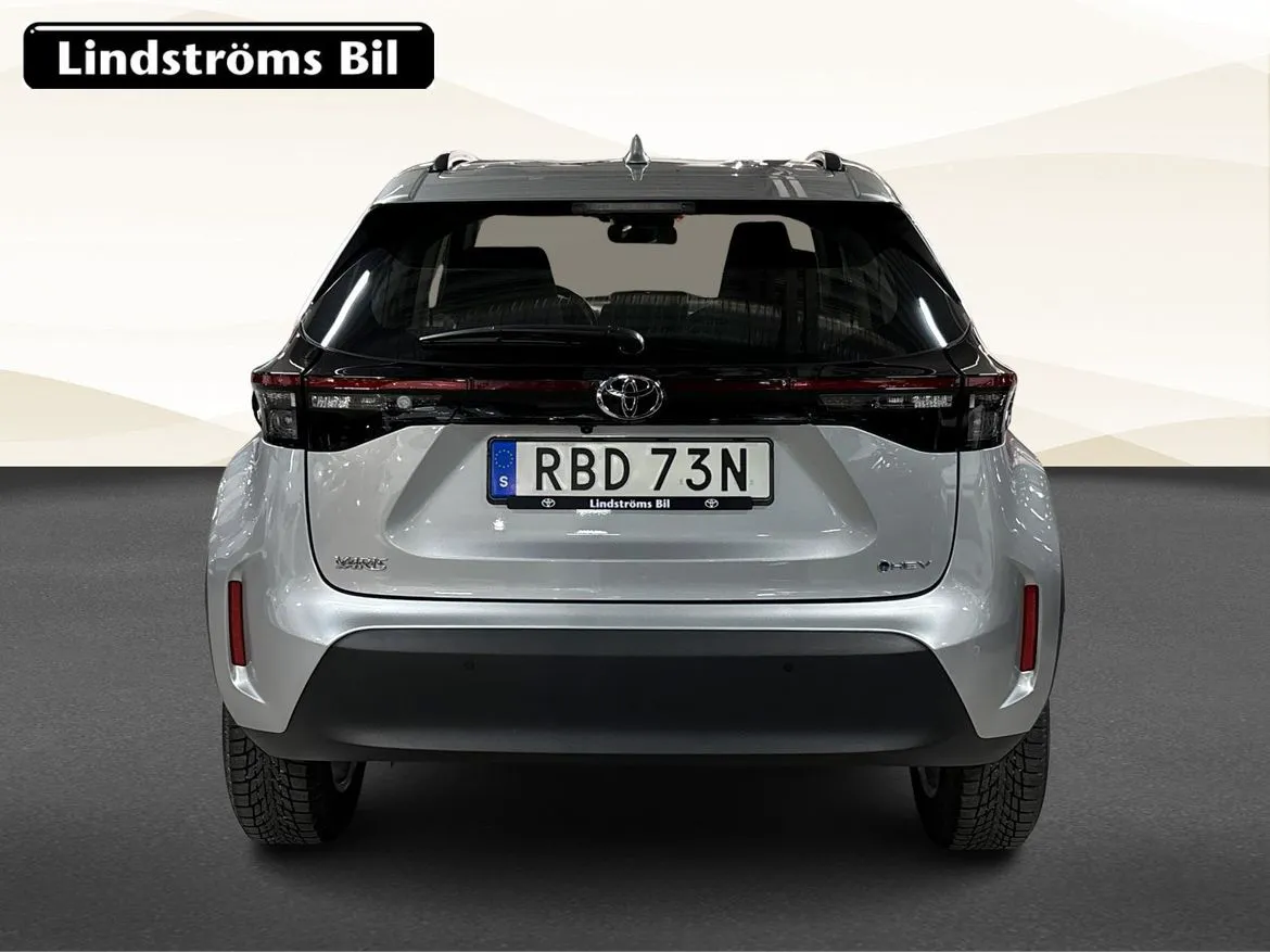 Vehicle image 7