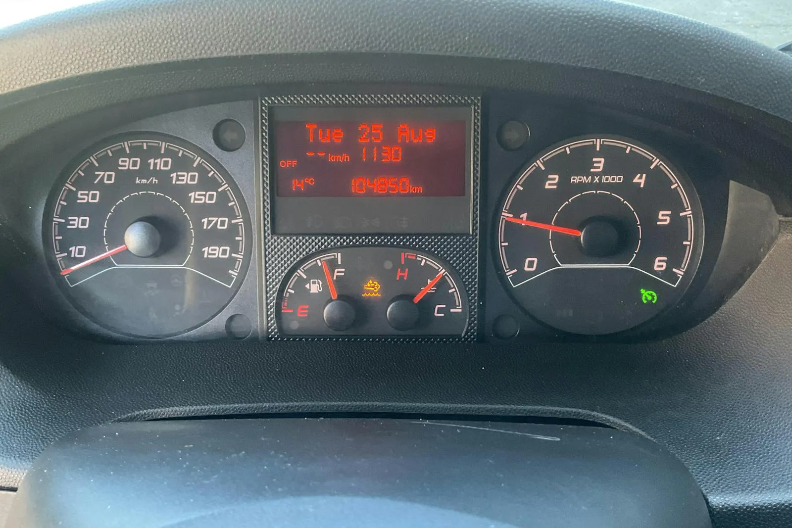 Vehicle image 10