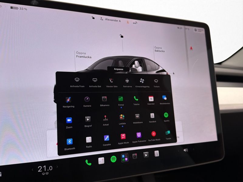 Tesla Model Y bild 23