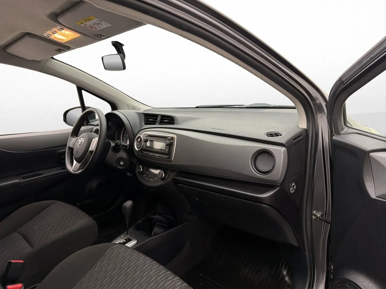 Vehicle image 20