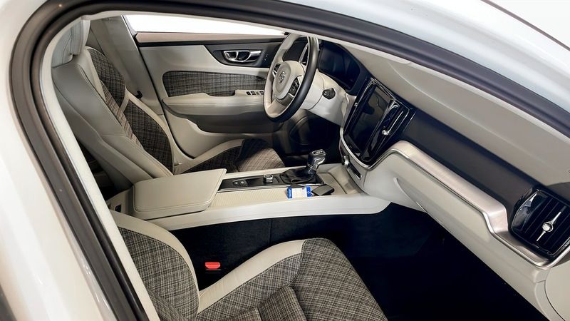 Volvo V60 bild 3