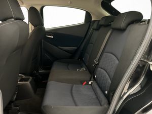 Mazda 2 bild 22
