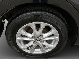 Mazda 2 bild 28
