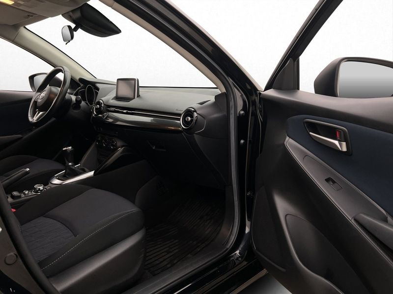 Mazda 2 bild 25