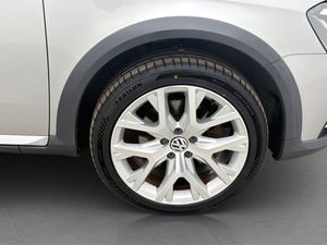 Volkswagen Passat bild 31