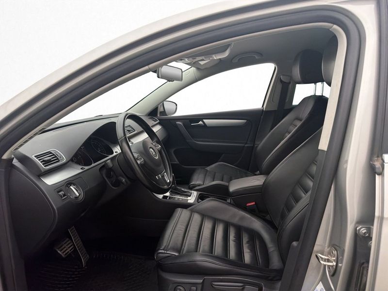 Volkswagen Passat bild 12