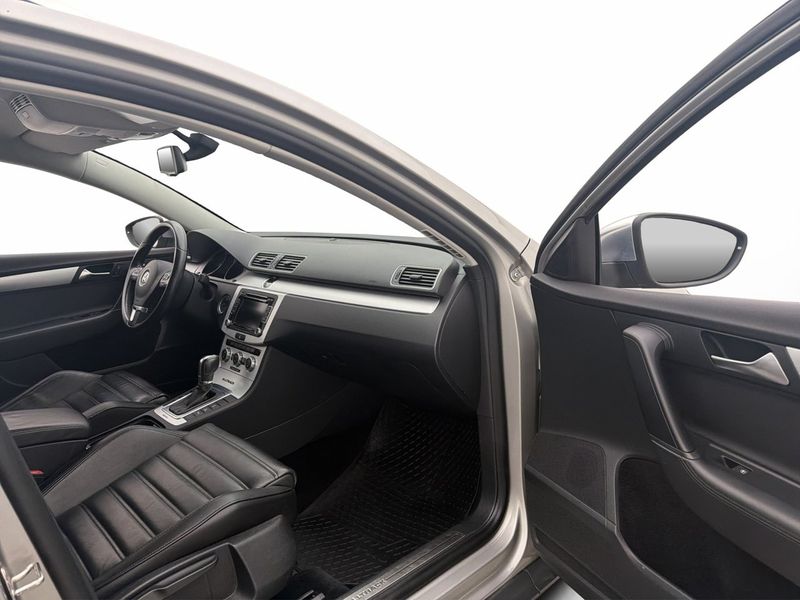 Volkswagen Passat bild 25