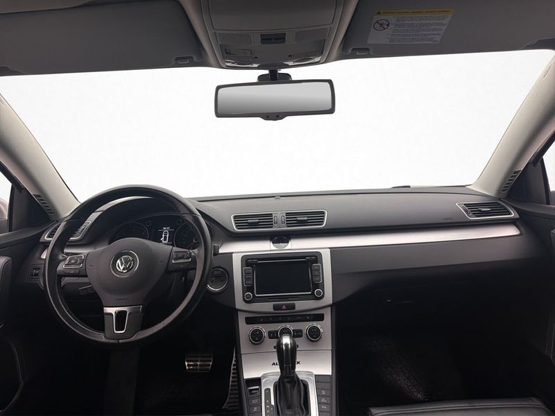 Volkswagen Passat bild 13