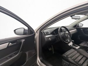 Volkswagen Passat bild 11