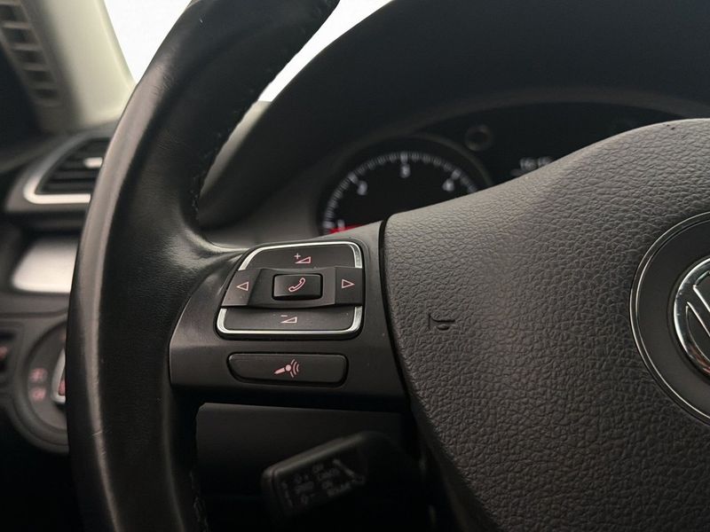 Volkswagen Passat bild 16