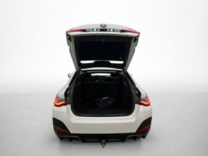 BMW i4 bild 33