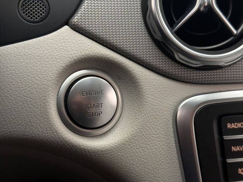 Mercedes GLA220 bild 18