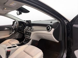 Mercedes GLA220 bild 25