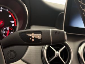 Mercedes GLA220 bild 16