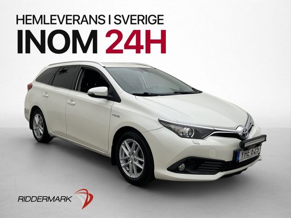 Toyota Auris Touring Hybrid 136hk Webasto LED-Ramp Kamera - 2017