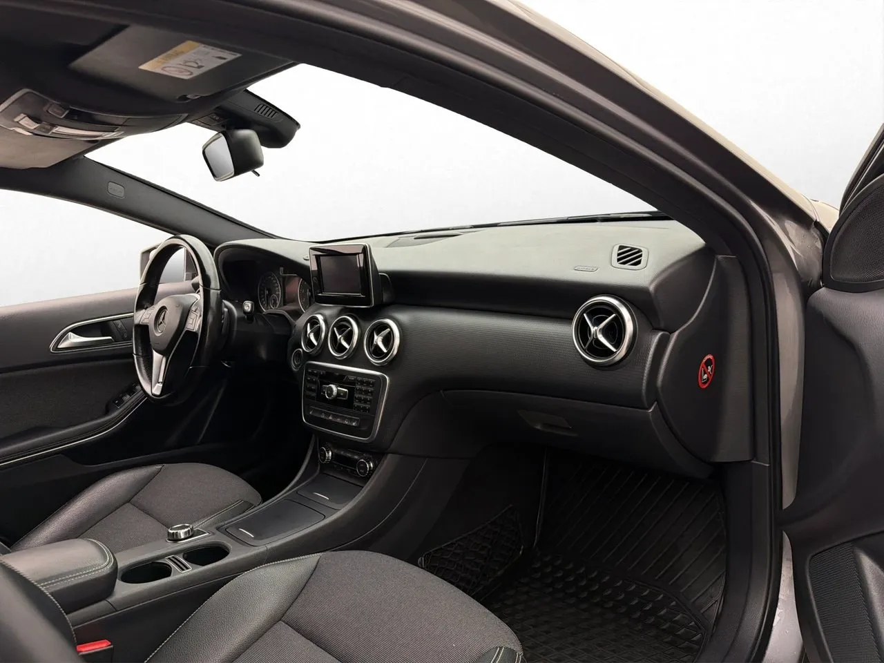 Vehicle image 21