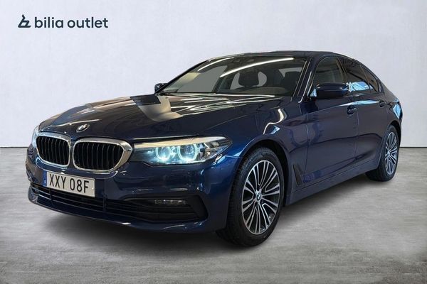 BMW 520 d xDrive Sedan Sport line B-Kam Värmare Drag Keyless H/K - 2020