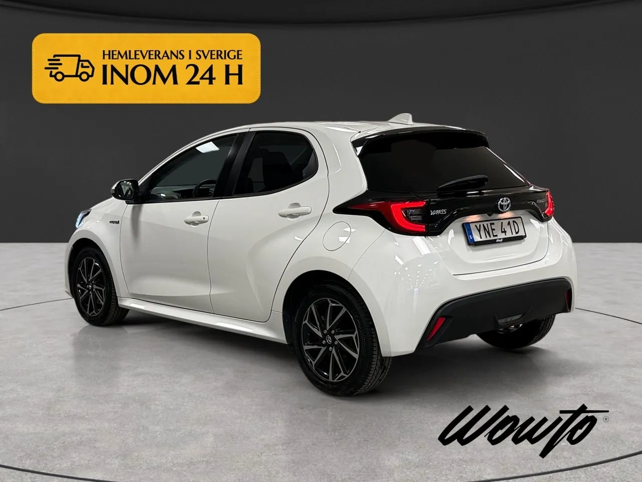 Vehicle image 5