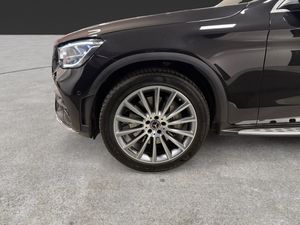 Mercedes GLC220 bild 15