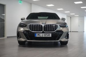BMW i5 bild 3