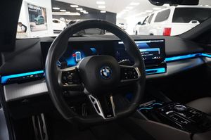 BMW i5 bild 4