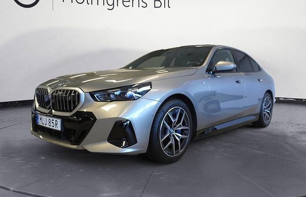 BMW i5 eDrive40 Sedan M Sport Inno H K Fartpilot Pro P | Ränta 3,95% - 2024